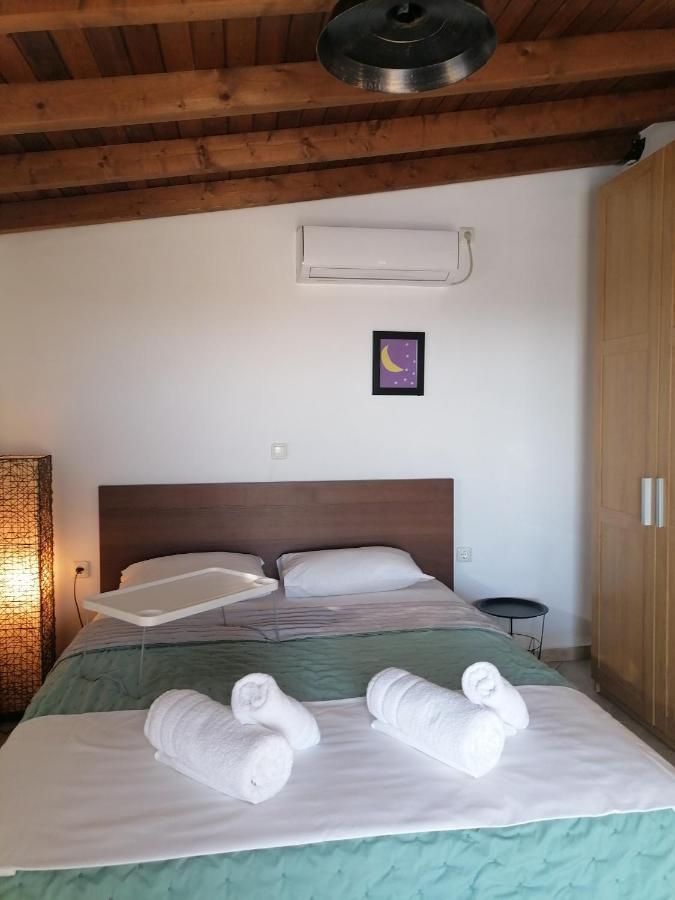 Center Gazi Historical Apartment Athens Exterior photo